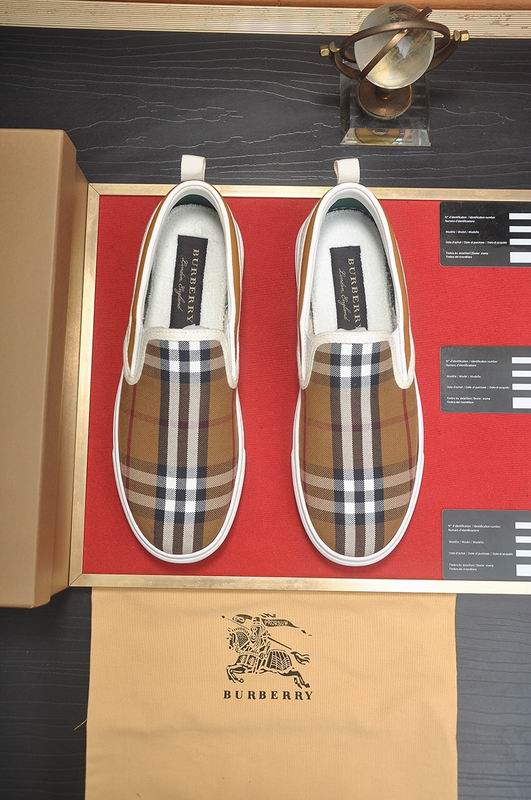 Burberry sz38-44 hnq1101